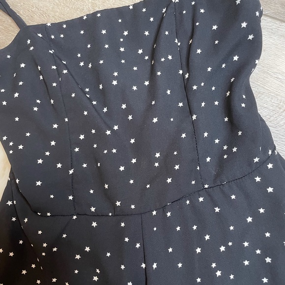 Star print black and white romper - Picture 2 of 4